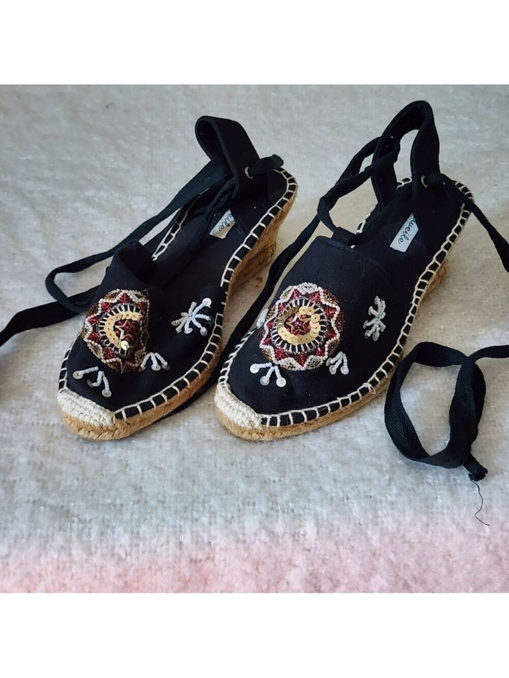Niweile wedge espadrile sandal color black with floral embroidered size 38 - Picture 1 of 7